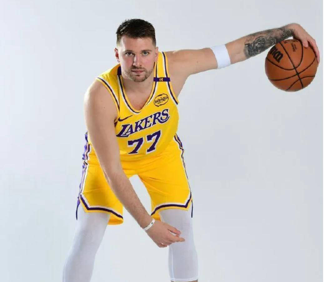 多米体育全站登录-广东宏远签约莫兰德